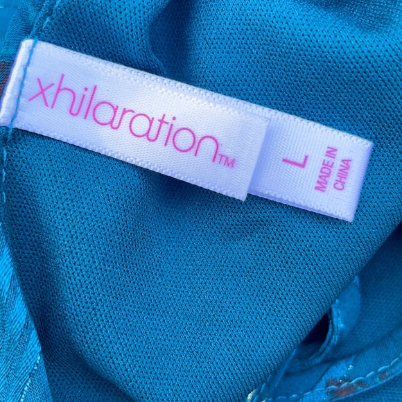 XHILARATION - Picture 3 of 3
